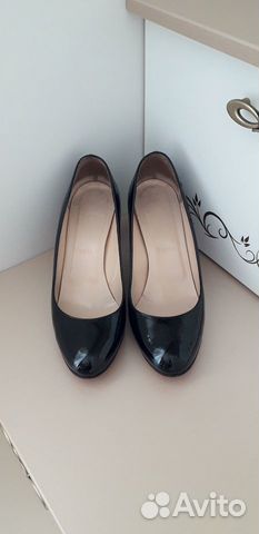 Женские туфли Louboutin 38 размера