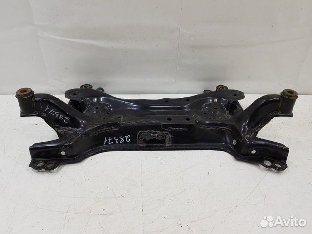 Подрамник передний Toyota Avensis T270 Подрамник передний Toyota Avensis T270