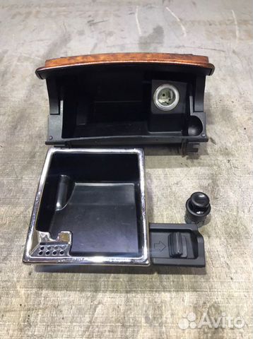 Пепельница Mercedes E-Class W211 112.913 2.6L 2004 Пепельница Mercedes E-Class W211 112.913 2.6L 2004