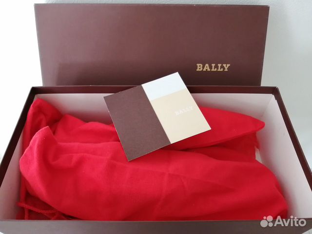 Босоножки Bally белые, новые, р.39 на 37,5-38 Босоножки Bally белые, новые, р.39 на 37,5-38