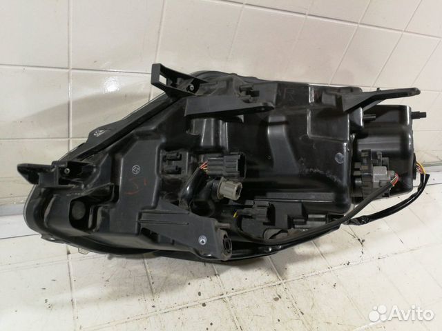 Фара led передняя правая Nissan X-Trail 3 Фара led передняя правая Nissan X-Trail 3