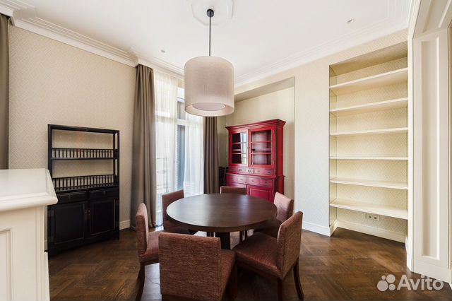 4-к квартира, 146 м², 4/8 эт. 4-к квартира, 146 м², 4/8 эт.