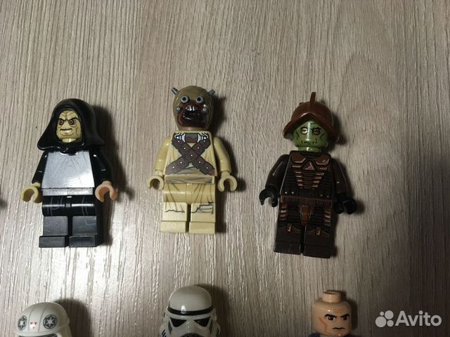 Lego минифигурки (человечки) №2