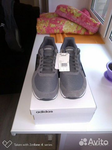Новые кроссовки adidas Новые кроссовки adidas