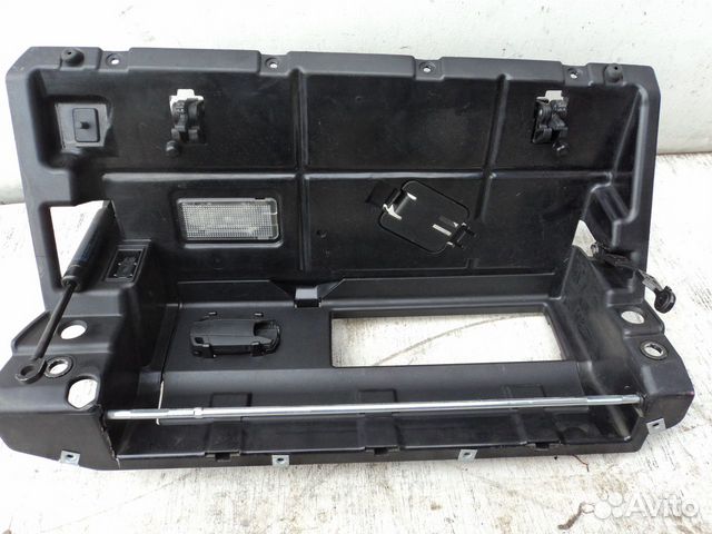 Вещевой ящик BMW E63 E 63 бардачок Вещевой ящик BMW E63 E 63 бардачок