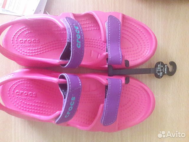 Сандилии Crocs новые оригинал Сандилии Crocs новые оригинал