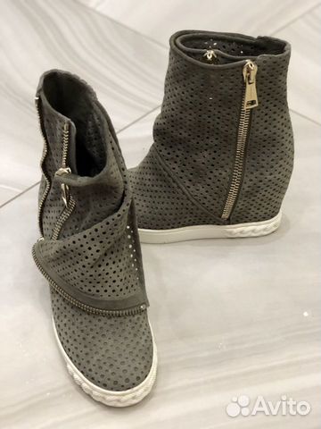 Кроссовки -Ботинки Casadei 37.5 оригинал