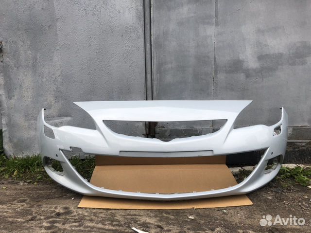 Бампер передний Opel Astra J GTC