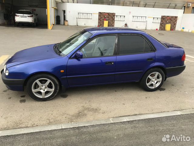 Toyota Corolla 1.6 AT, 1997, 10 000 км