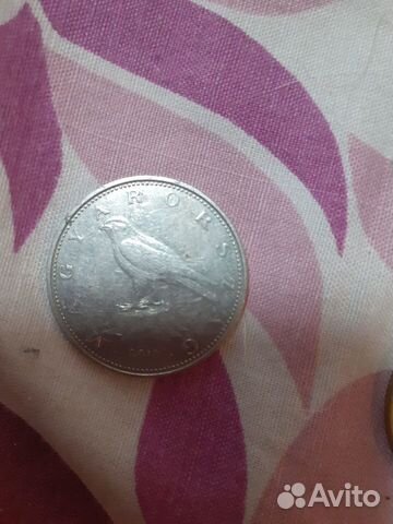 Монеты 10р и 50 форентов