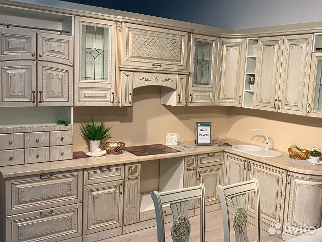 Кухня с патиной Кухня с патиной