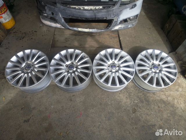 Комплект оригенальных дисков R17 volvo 5/108 Комплект оригенальных дисков R17 volvo 5/108