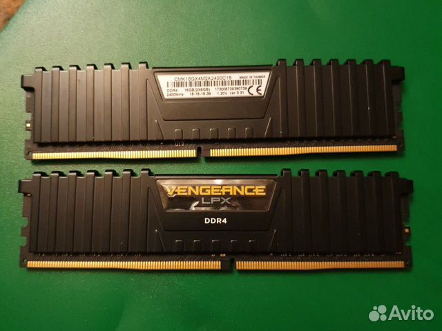 Оперативная память corsair vengeance lpx ddr4-2400