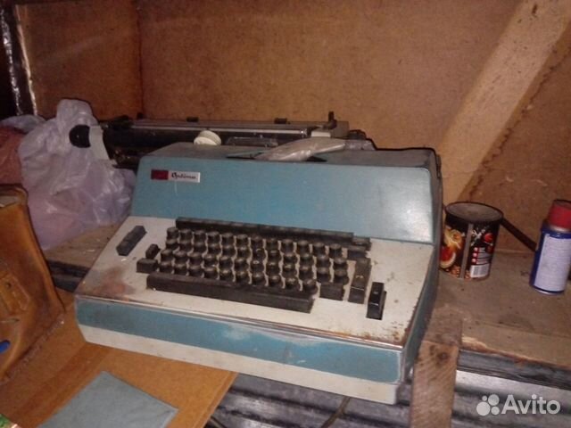 Пишущая машинка