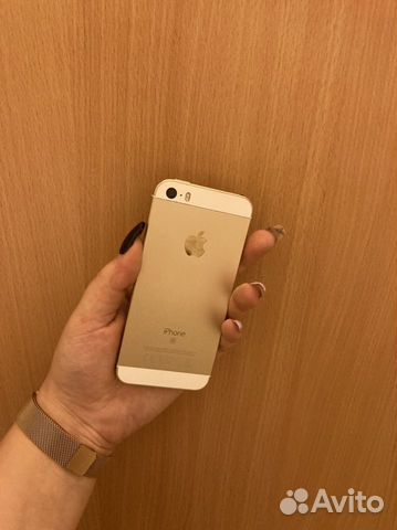 Телефон iPhone SE -64гб Телефон iPhone SE -64гб