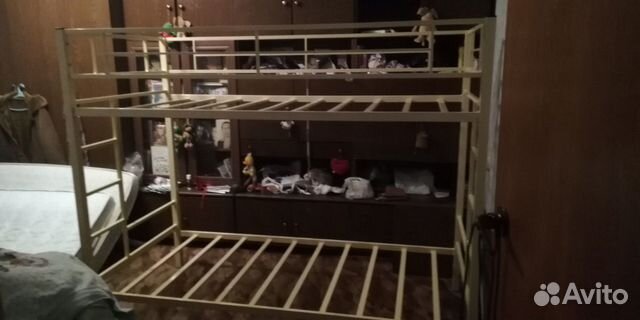 Двух ярусная кровать Двух ярусная кровать