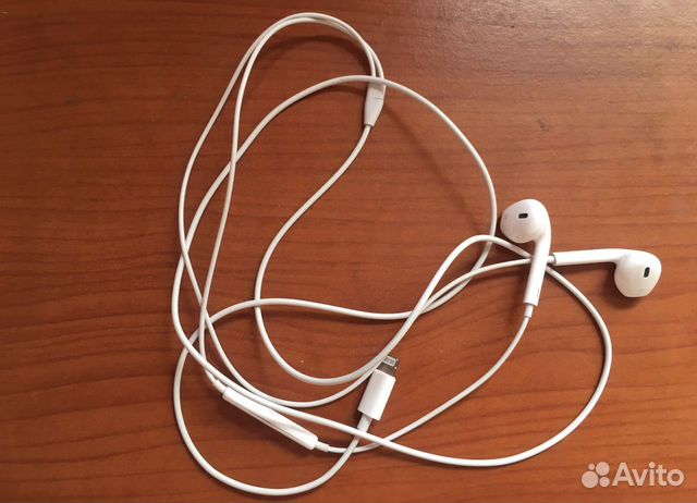 Наушники Apple Earpods Lightning Наушники Apple Earpods Lightning