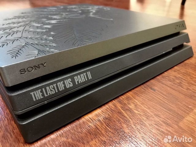 PS4 PRO 1TB Limited Edition The Last of Us Part 2 PS4 PRO 1TB Limited Edition The Last of Us Part 2