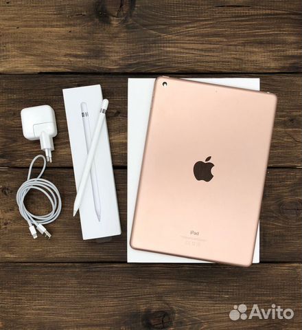 iPad (2018) 32GB Wi-Fi Gold + Pencil (1 поколения) iPad (2018) 32GB Wi-Fi Gold + Pencil (1 поколения)