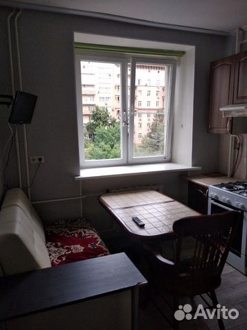 1-к квартира, 55 м², 4/10 эт. 1-к квартира, 55 м², 4/10 эт.