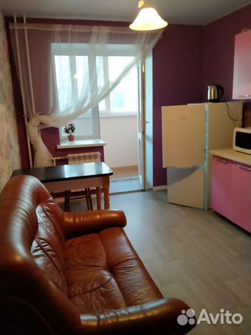 1-к квартира, 40 м², 4/10 эт.