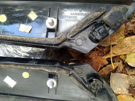 Накладки стоик лобового стекла Kia Soul PS