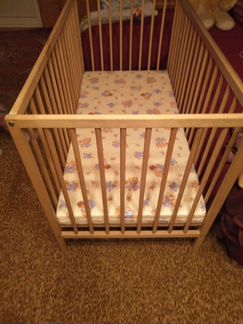 Кроватка детская