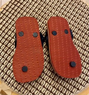 Детские новые шлёпанцы Havana’s