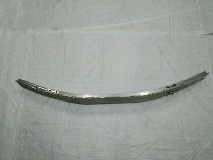 Усилитель бампера Mercedes 205