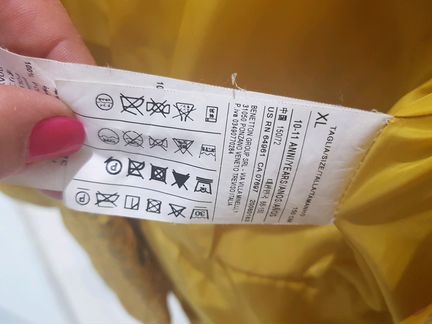 Куртка для девочки 10 л., benetton
