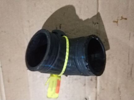 Патрубок впускного коллектора VW T4 AJT 2.5TDI