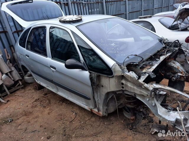 Лонжерон правый Ситроен ксара пикассо. 2006г