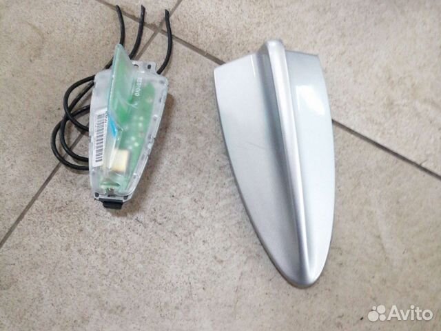 Антенна на крыше плавник на BMW X1 E84