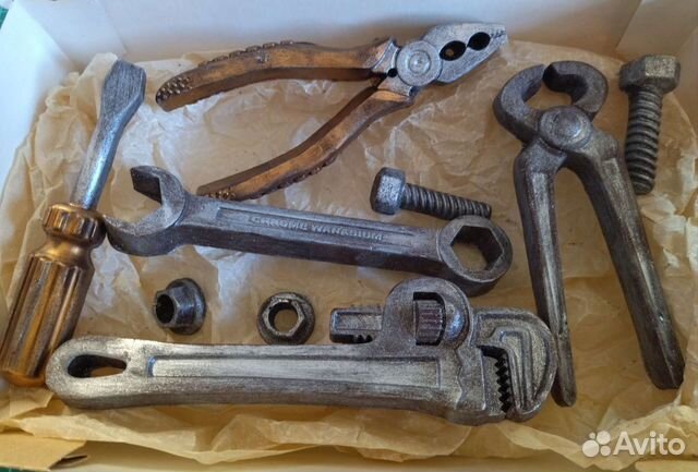 Шоколадные инструменты. Мужской подарок