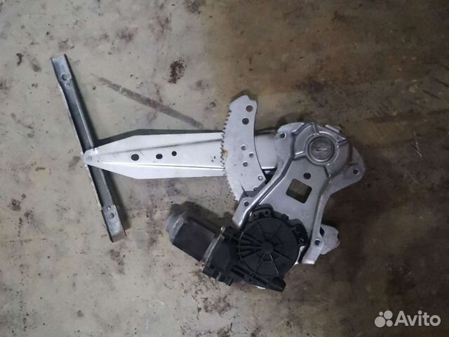 Стеклоподъемник задний левый на ниссан ноте