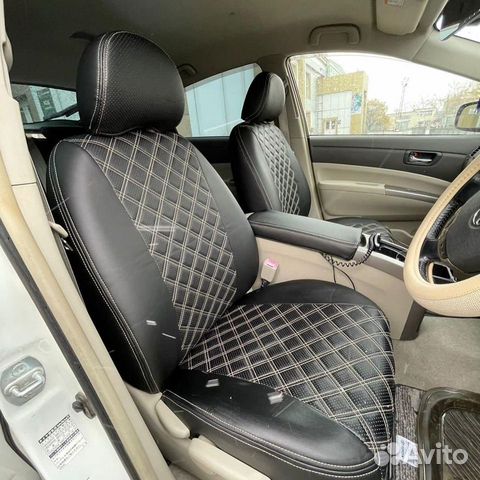 Чехлы Toyota Prius 20