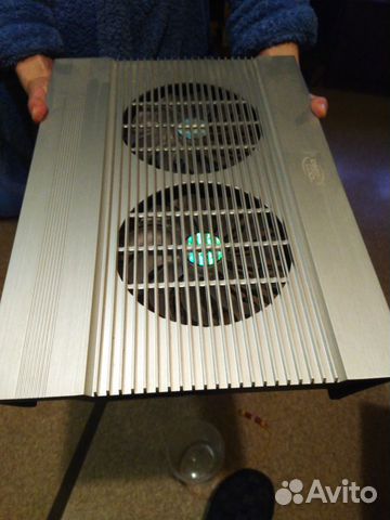 Подставка с охлаждением для ноутбука