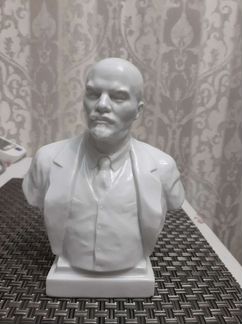 Бюст В.И Ленин лфз. Глазурь