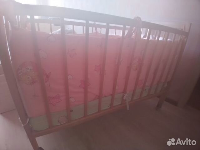 Детская кроватка