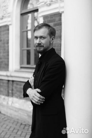 Учитель музыки (фортепиано и синтезатор)