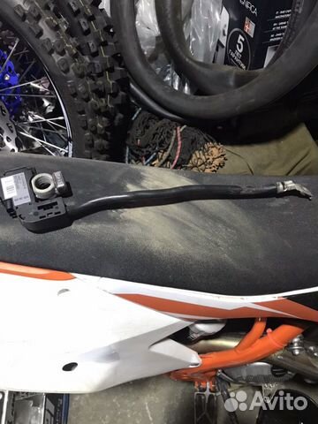 Минусавая клемма аккумулятора бмв е71