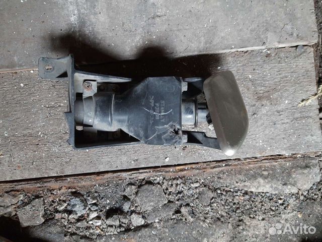 Омыватель фары от мазды 3 2007 года