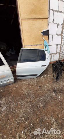 Дверь задняя левая на Рено-меган 1 универсал