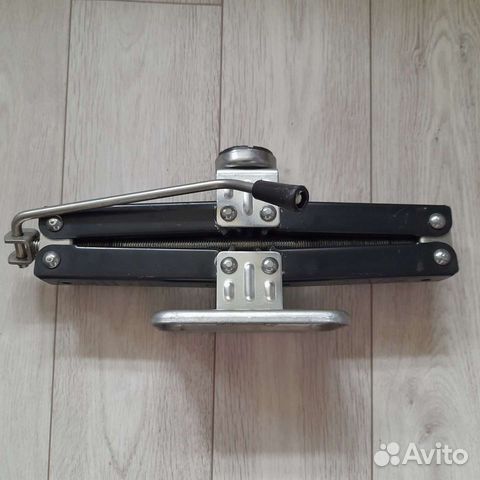 Домкрат сэд вад