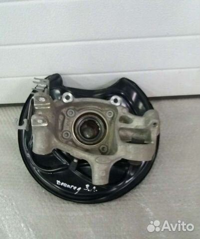 Кулак задний левый Volkswagen Touareg 3 2019г