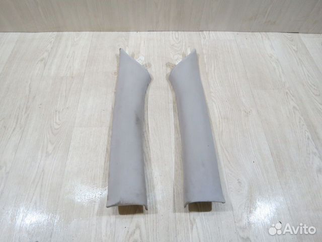 Обшивка передней стойки Kia Quoris