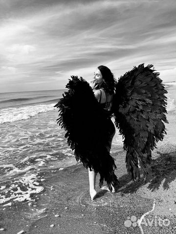 Крылья ангела чёрные