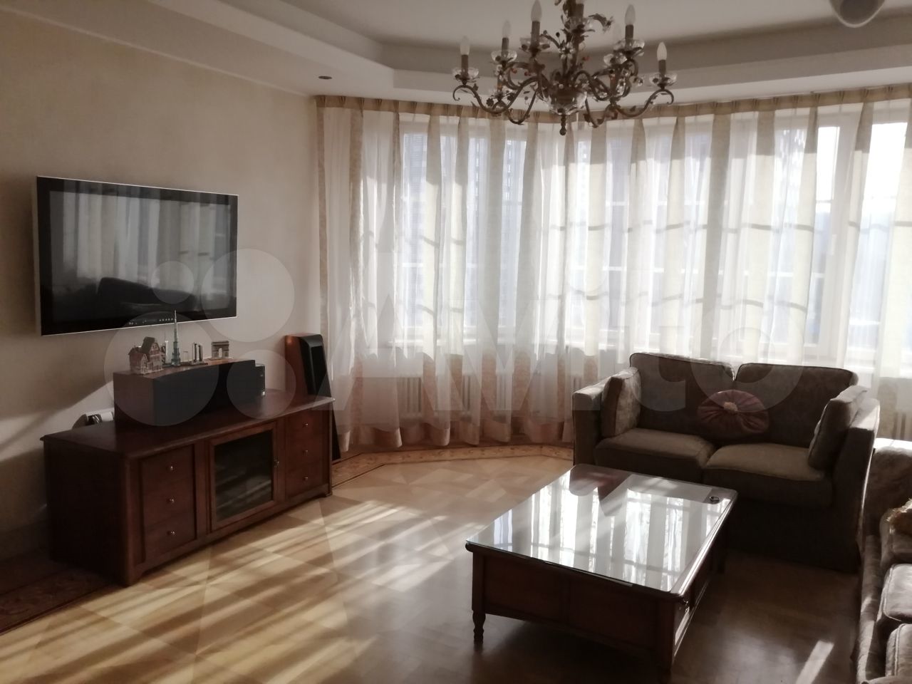 4 и более комнат Москва, Ельнинская
