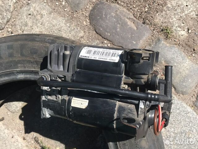 Компрессор пневмоподвески Mercedes W220 W211