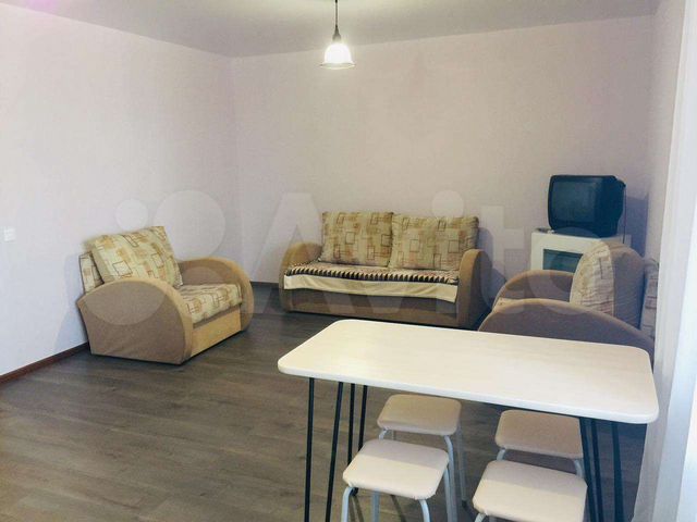 2-к. квартира, 65 м², 1/5 эт.